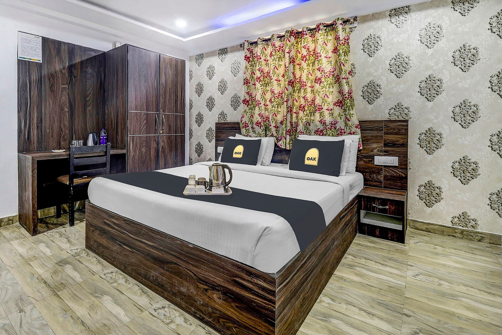 Townhouse OAK SRK White Inn Near Ragigudda Sri Prasanna Anjaneyaswamy Temple Classic Room 12