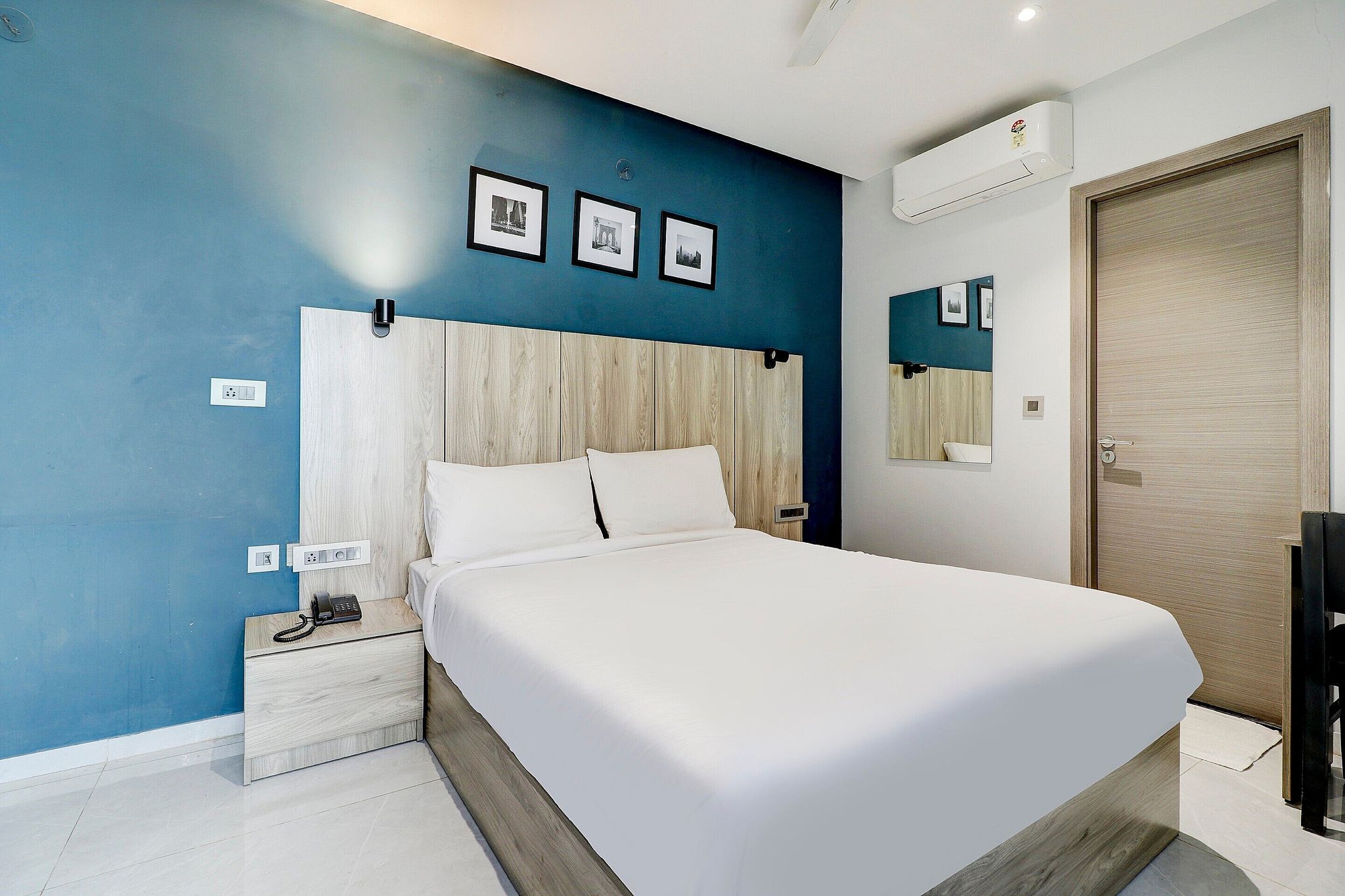 Sleek Townhouse Galexia Hotel and Resorts Classic 8