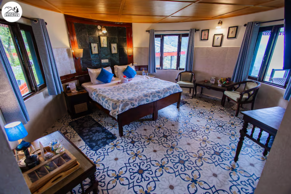 Udechee Huts Deluxe Single Room Cottage 2