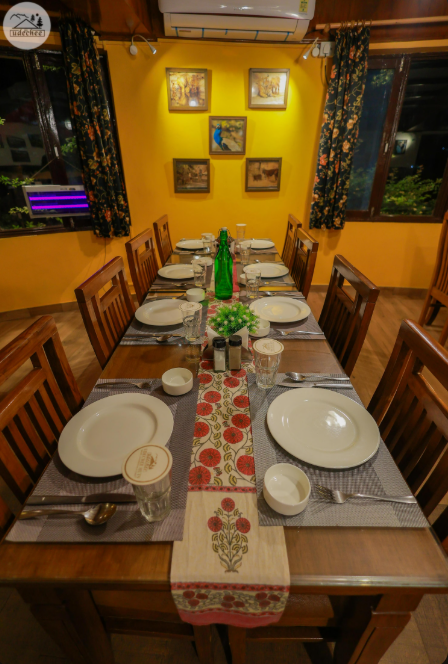 Food & Dining