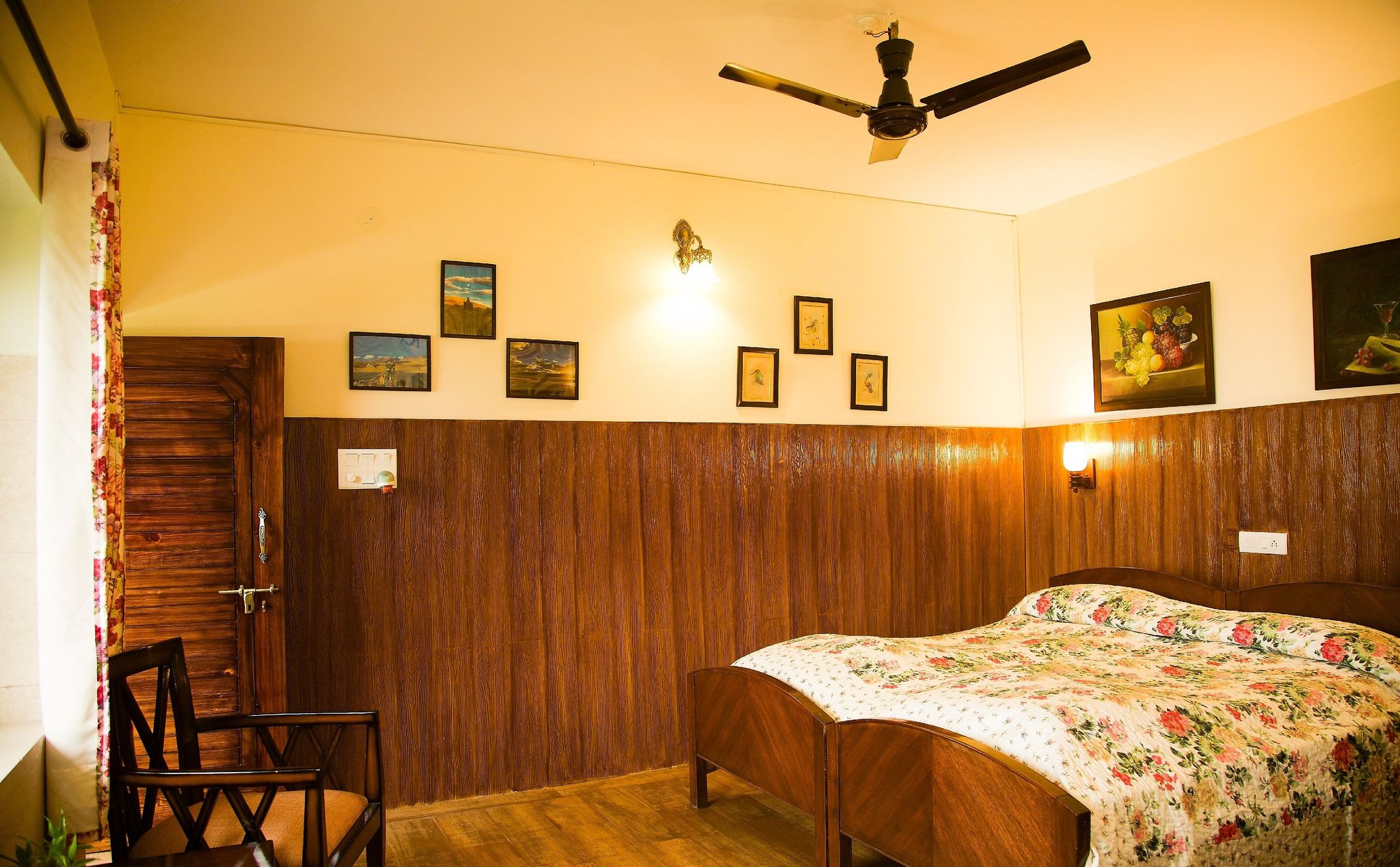 Udechee Huts Deluxe Independent Room ( Air Conditioned Hot & Cold ) 2
