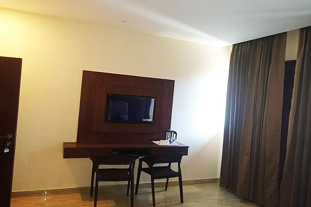 Hotel Crosswind West Deluxe Room 30
