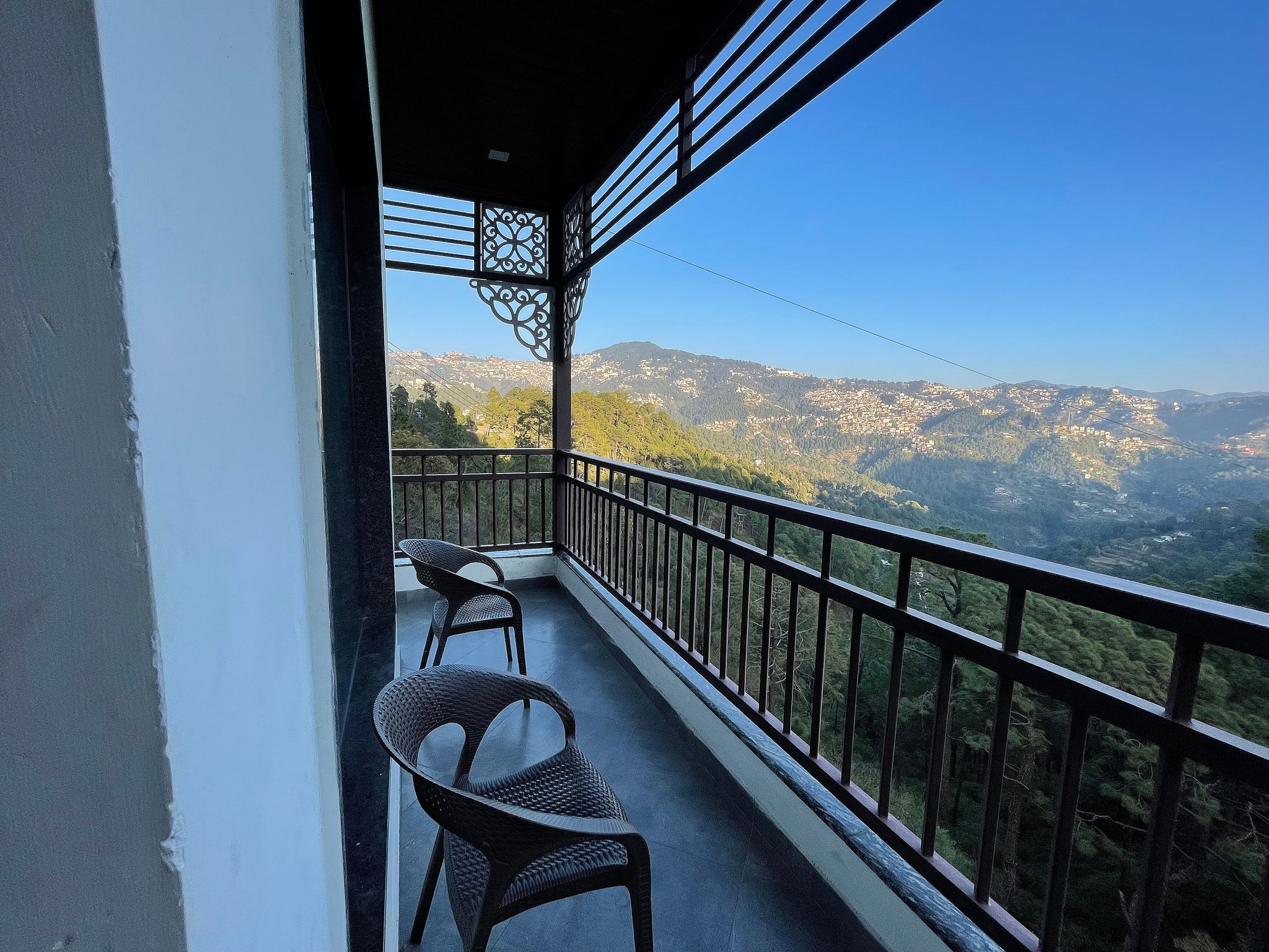 Hotel Crosswind West Deluxe Room with Balcony 17