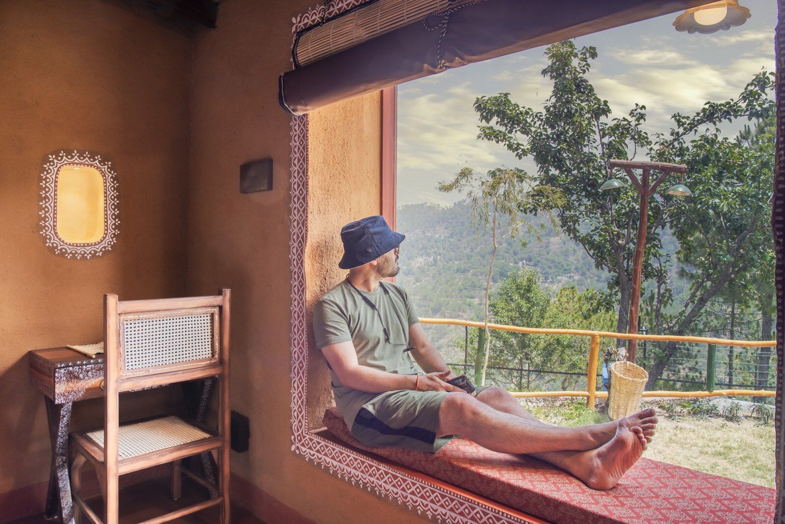 A Kasauli Ggaon by Echor Prakriti Cottage with Private Lawn (Mountain View) 4