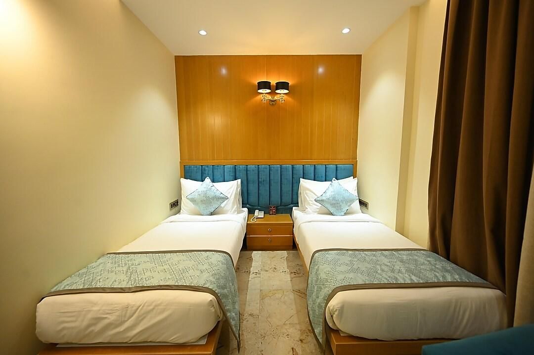 The Royal Class Hotel SUPERIOR ROOM 2