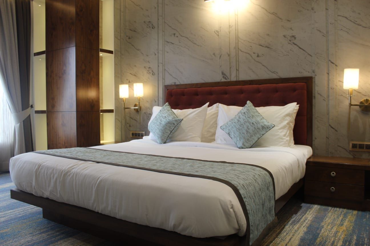 The Royal Class Hotel PREMIUM ROOM