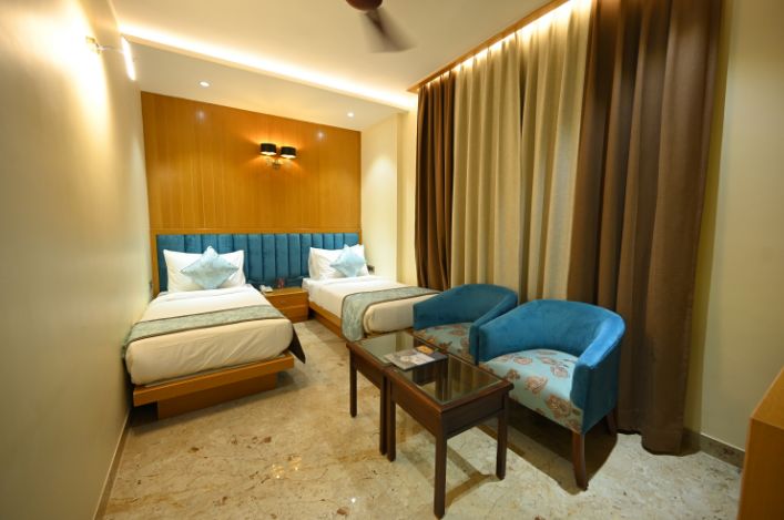 undefined The Royal Class Hotel 5