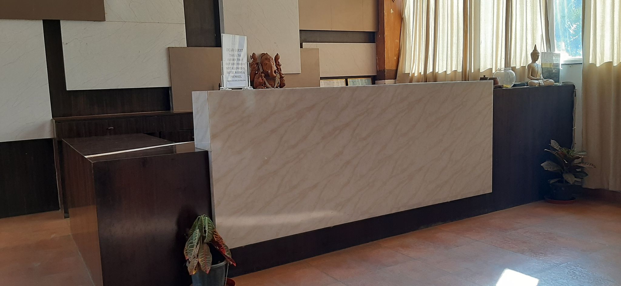 undefined TGN SUITES 2
