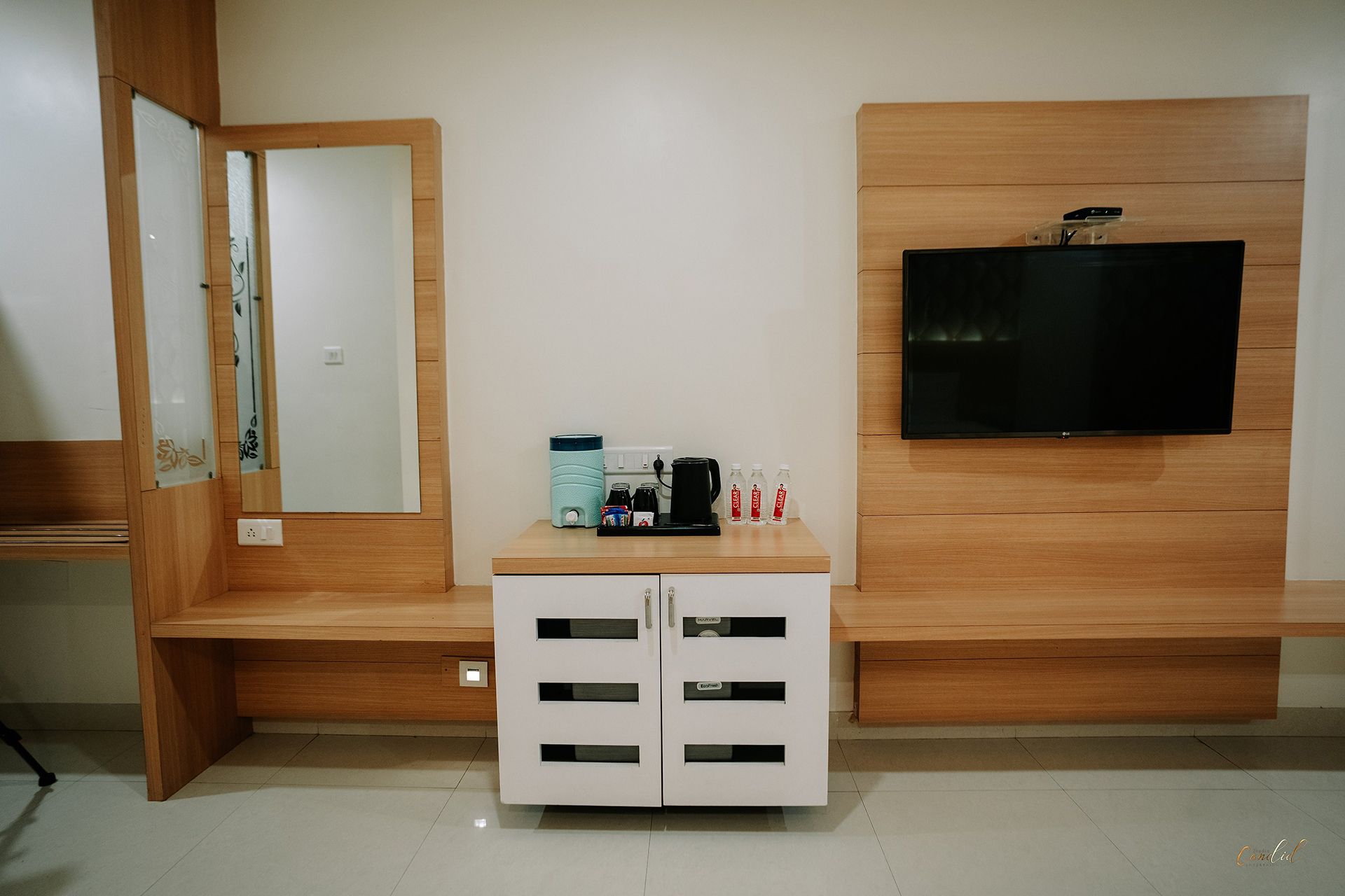 Daksh The Madhuvan Suites Dwarka Daksh Pride Family Room 11
