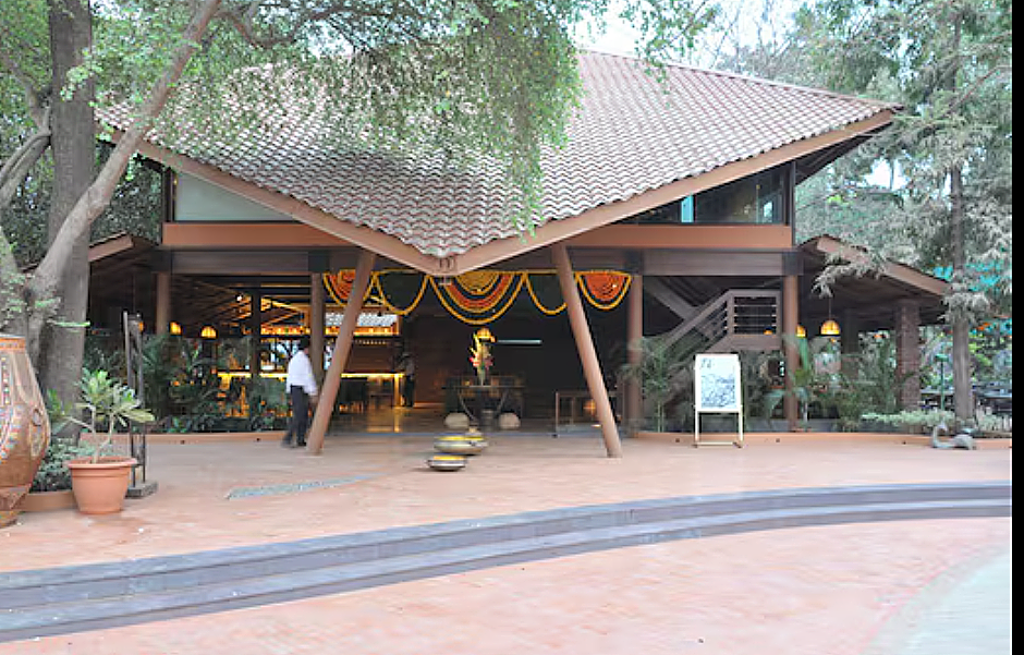 undefined Sai Palace Hotel Mira Road