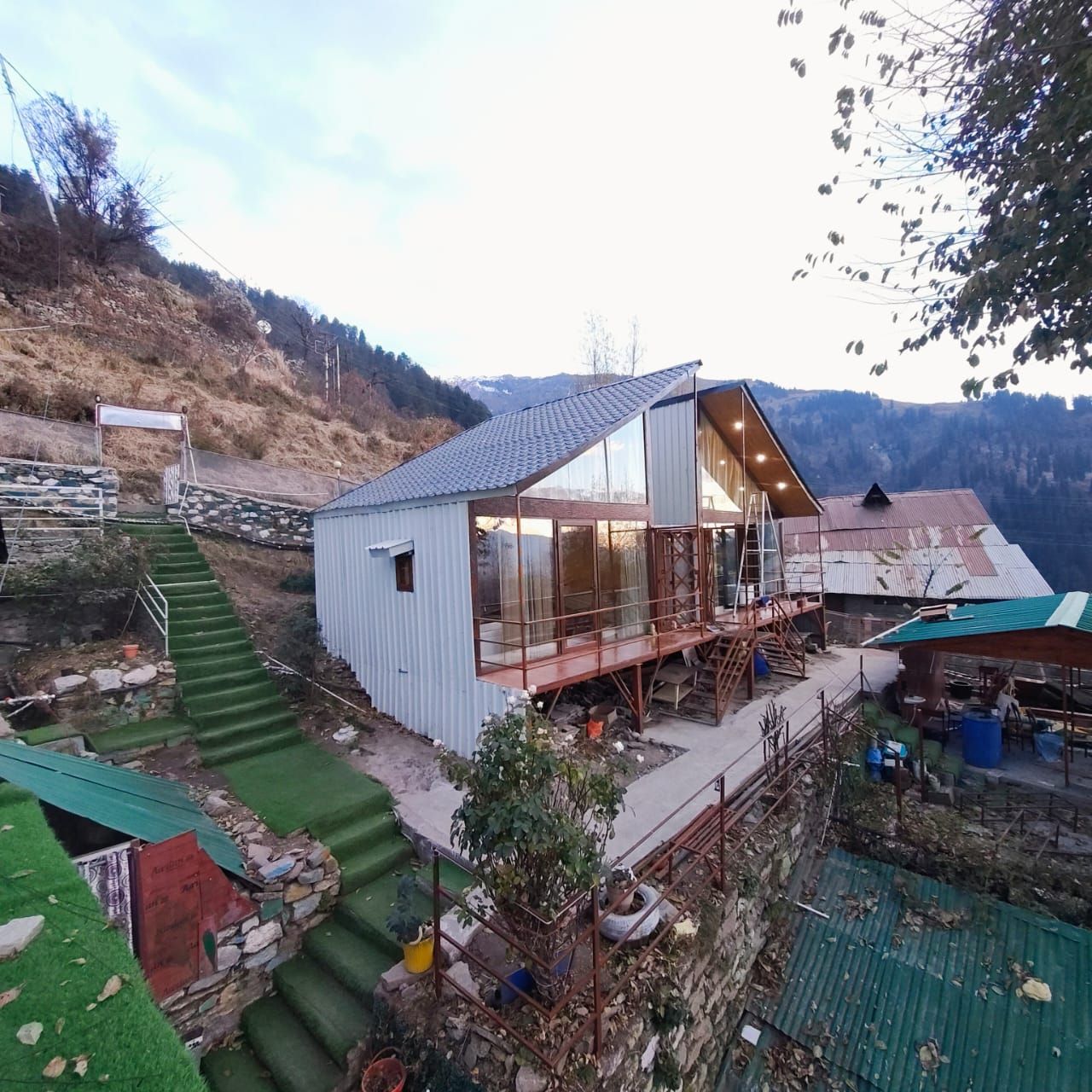 Nirvana Hamta Retreat