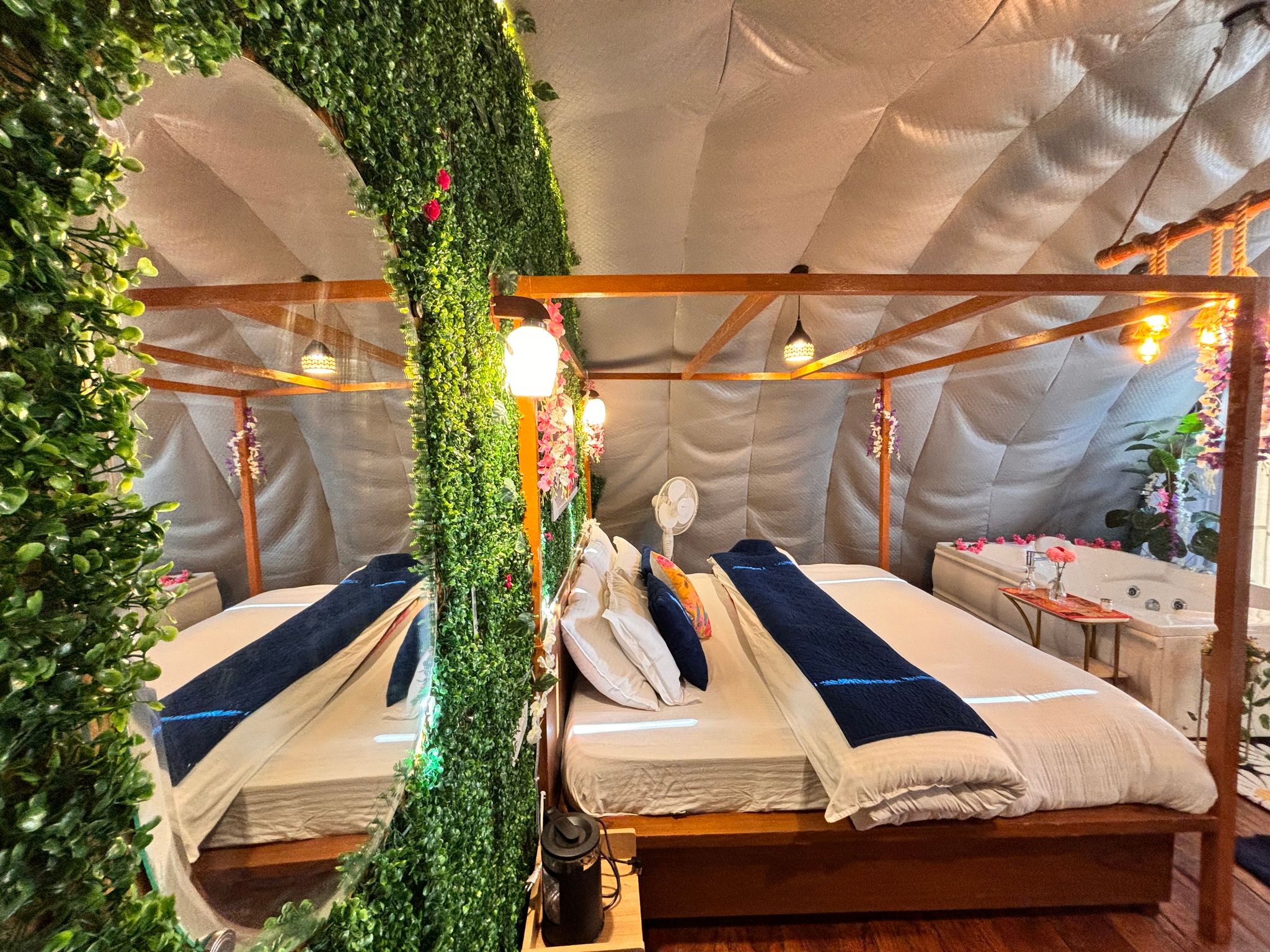 Luxury Shell Glamp with Private Jacuzzi and Infiinity View