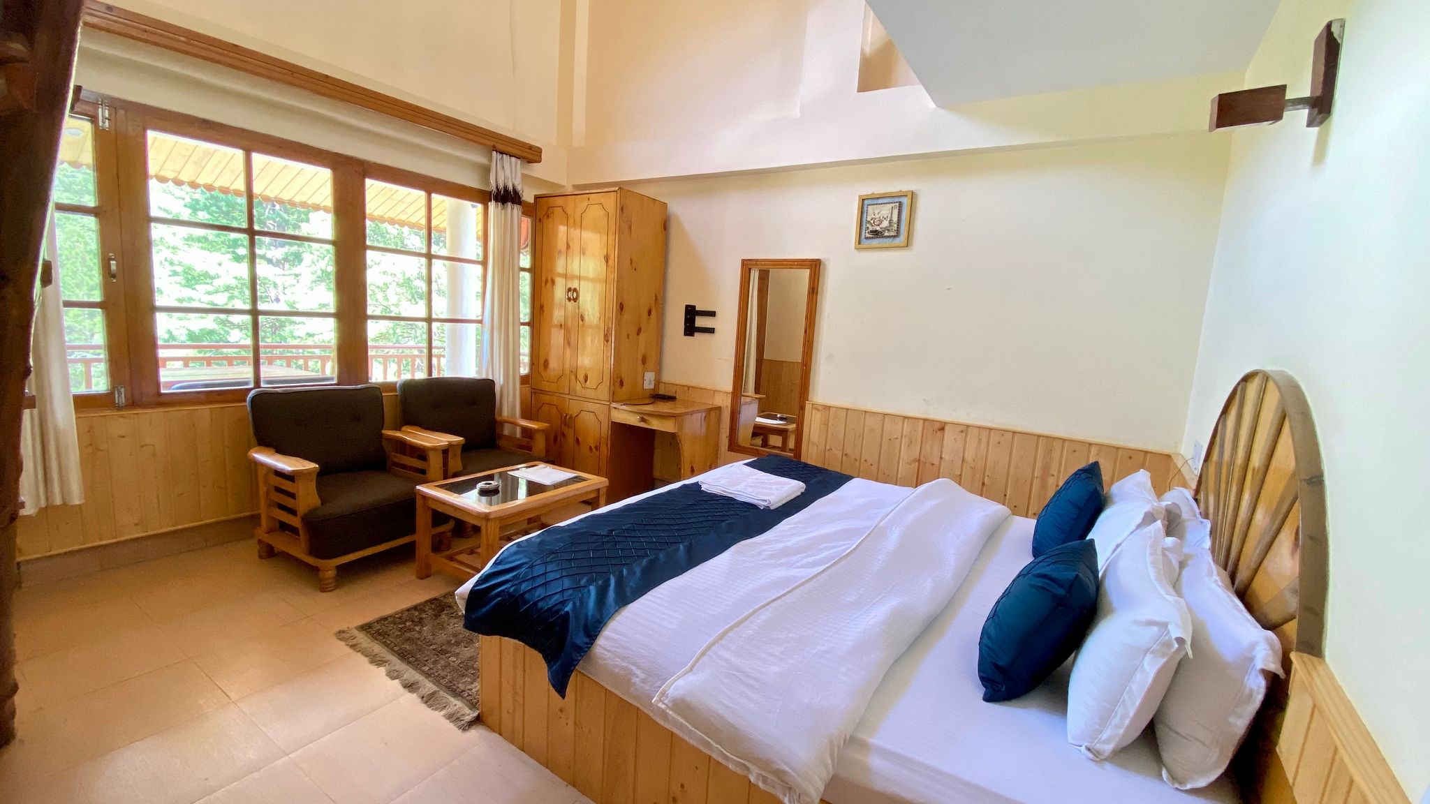 Superior Room with Balcony