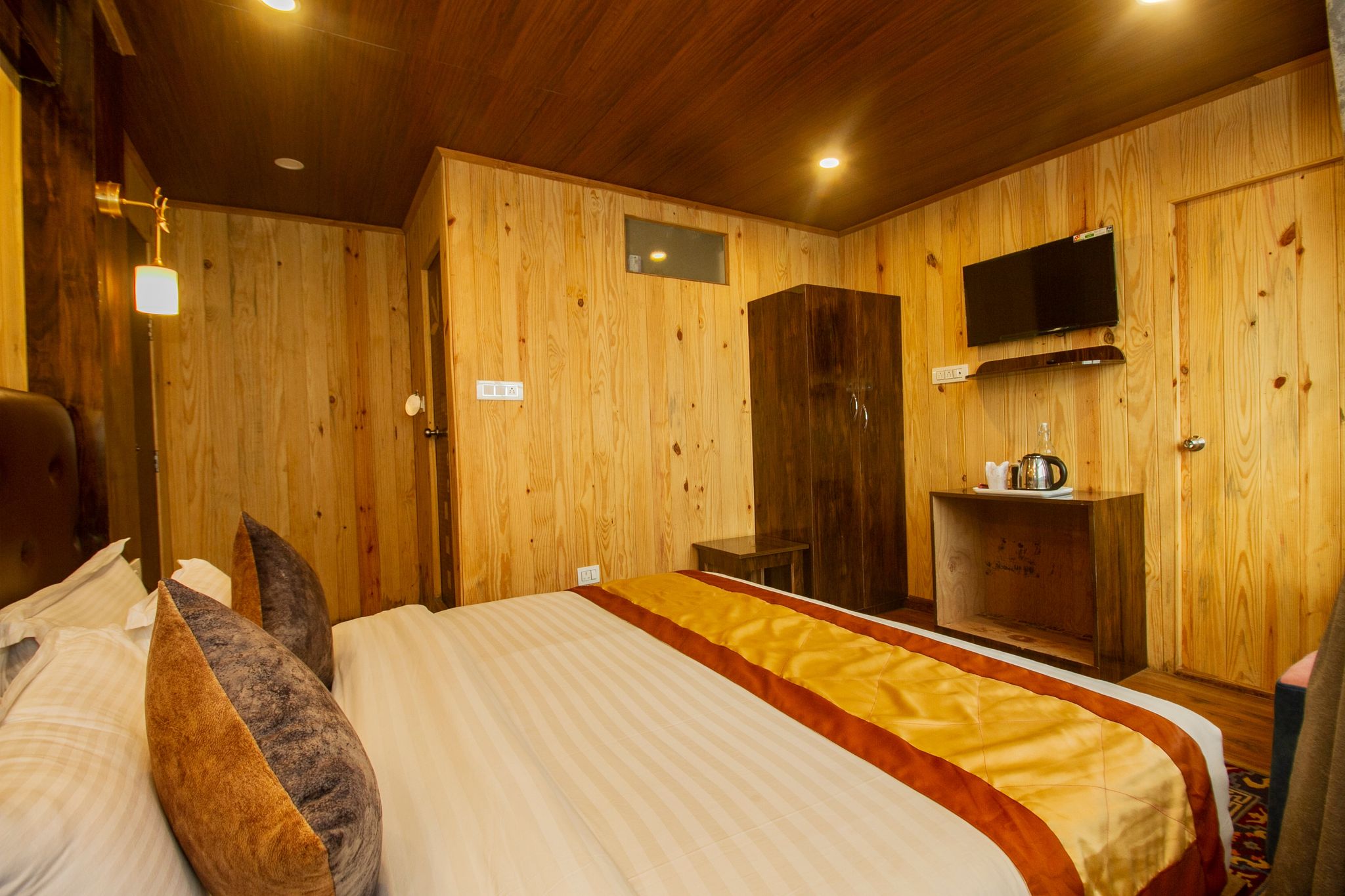 Himalayan Attic Roof Top (Only 2 person)
