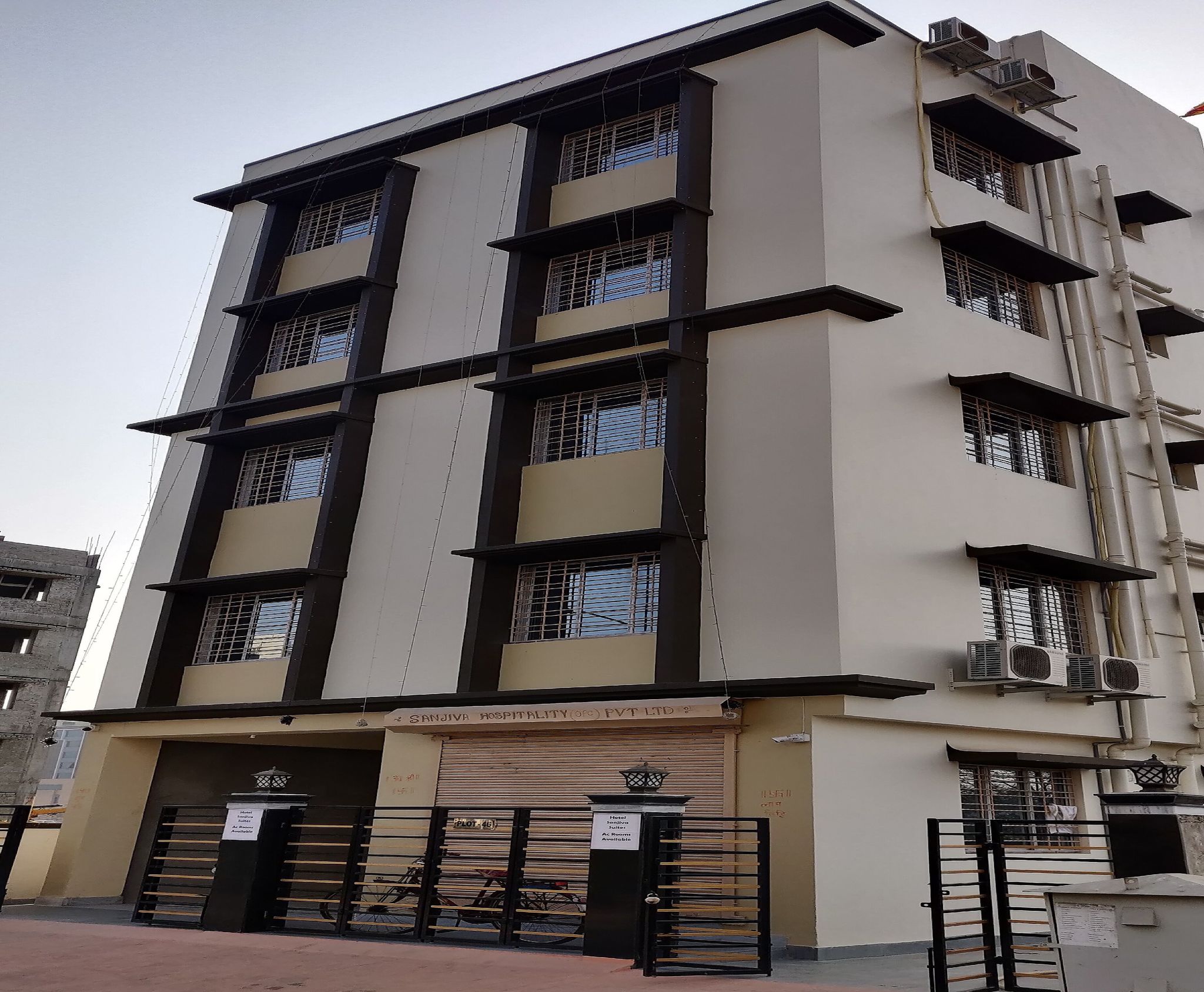 undefined Sanjiva Suites 9