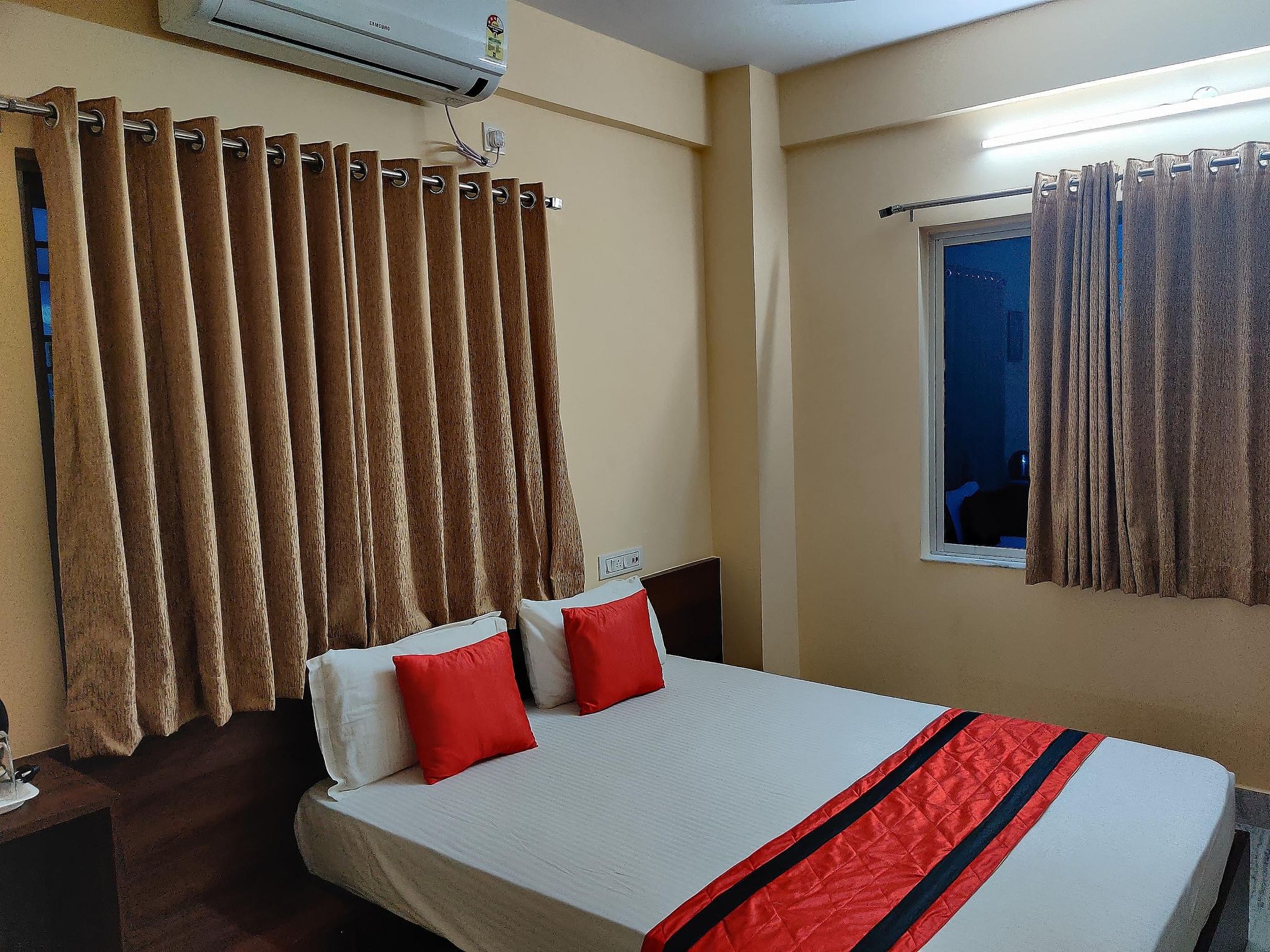 Sanjiva Suites Standard Room 4