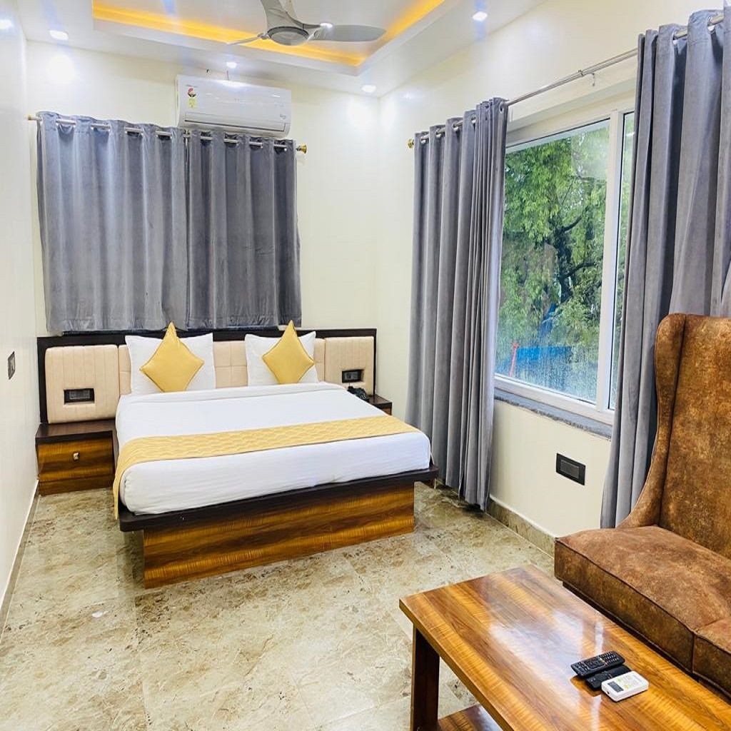 Dolphinos Executive Room