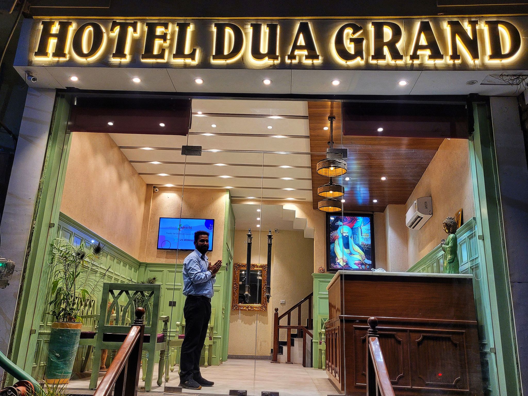 undefined Hotel Dua Grand by Sonachi - 200 Meter from Golden Temple 6