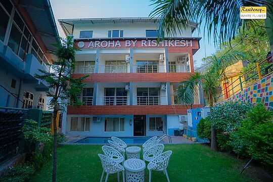 Aroha Residency Inn White Flower, Lansdowne