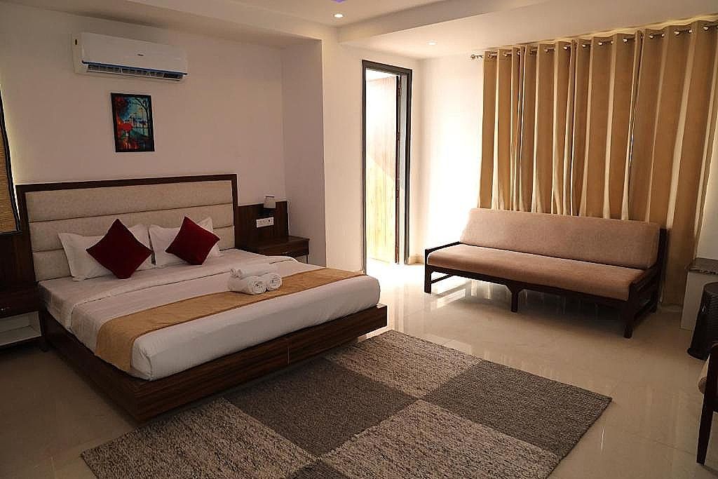 undefined Aroha by Rishikesh - Swimming Pool & Spa 5