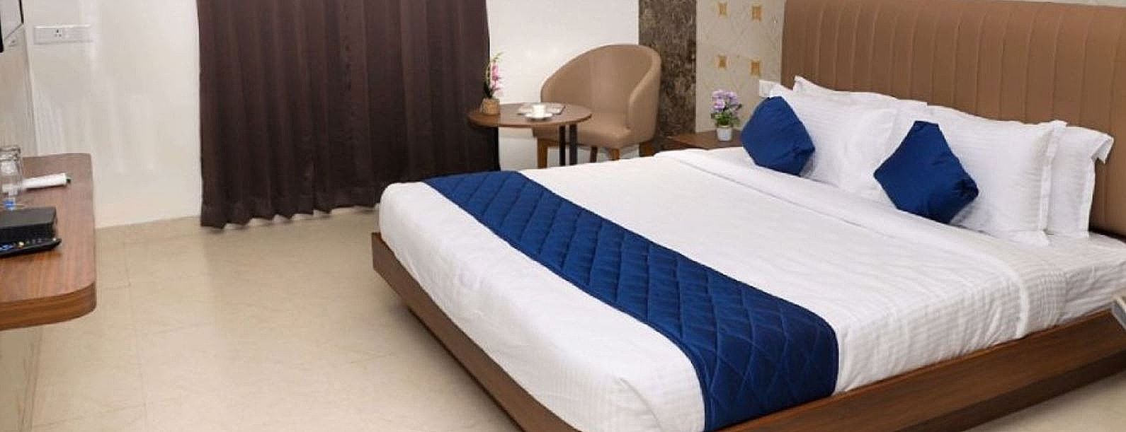 Royal suite with balcony