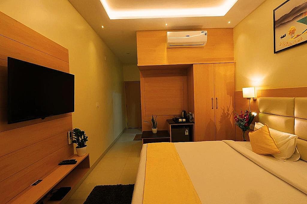 Grand Regency Rajajinagar Ex - Deluxe Room 6