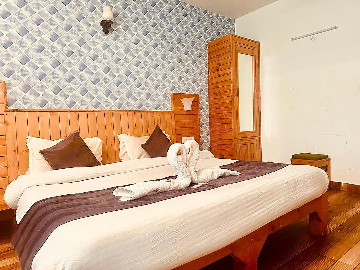 The Kanchanikoot - A True Riverside Hotel