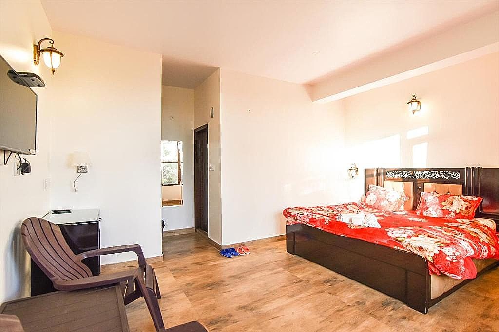 Dhanlaxmi Apartments