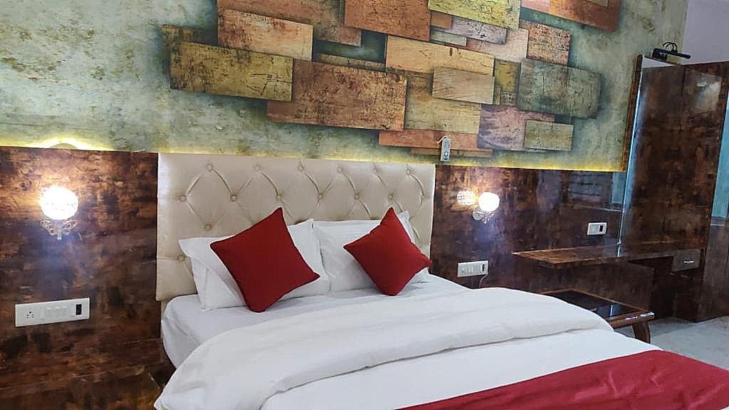 Hotel Relax Deluxe Room 5