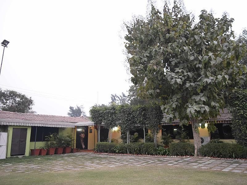 undefined Milestone Hotel & Resort 9