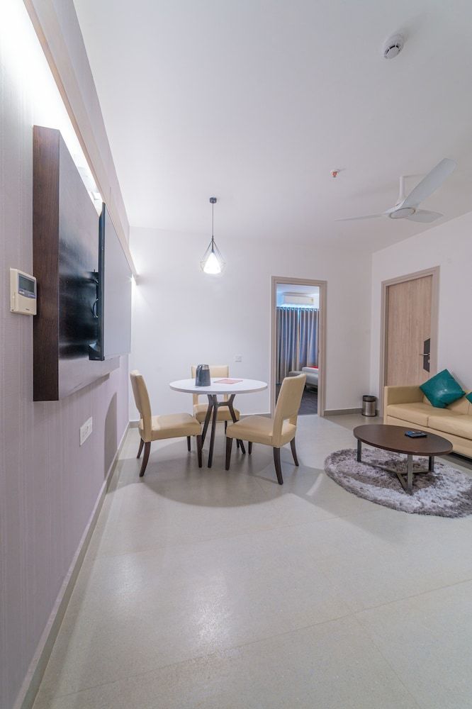 Hotel Deccan Serai Grande, Gachibowli, Hyderabad Executive Apartment 6