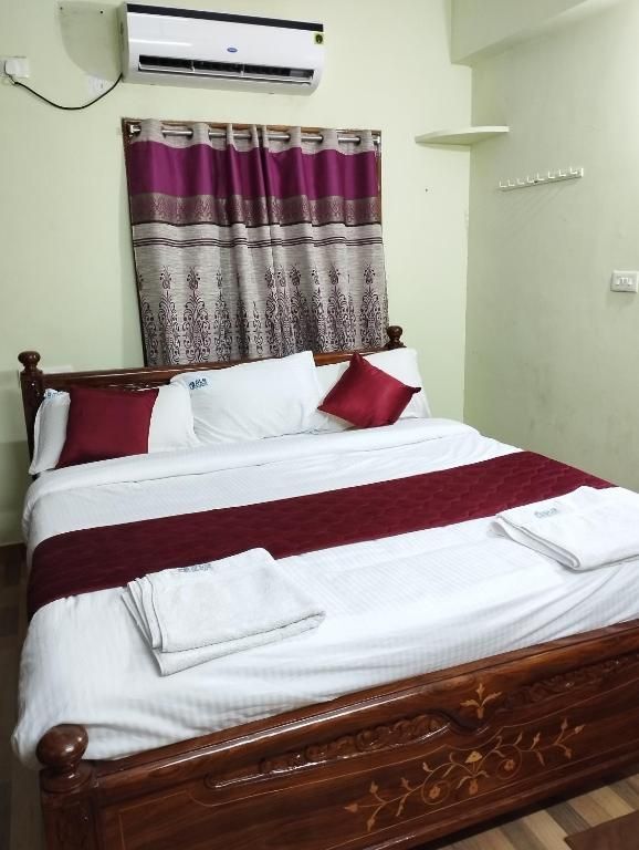 1 BHK Apartment with 1 Bed rooms and 1 Attached Bathrooms, 1 Kitchen & Dining Area, 1 Living room