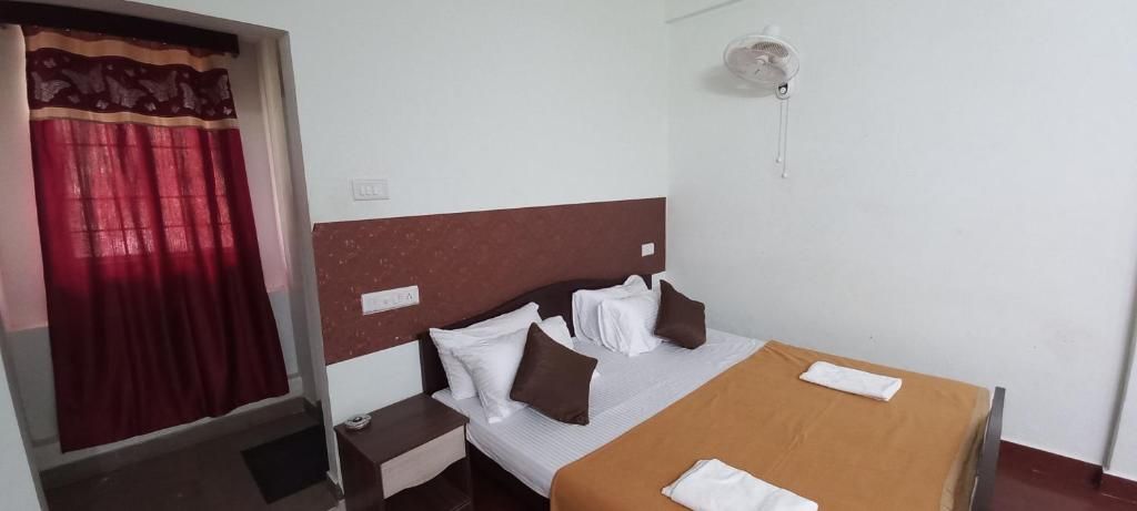 ISTAYS - Loop Road Deluxe Double Room 2