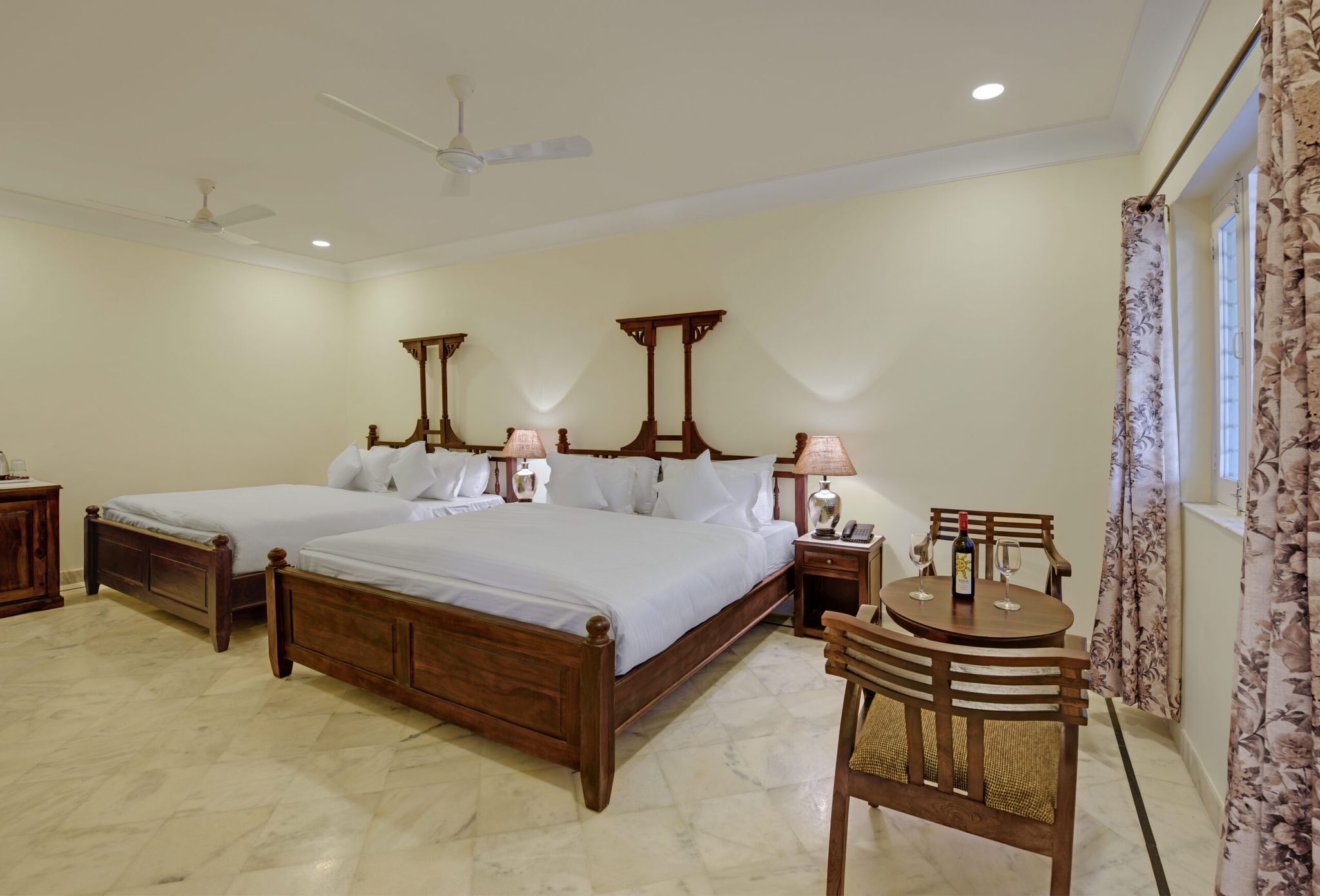 The Mount Bungalow Mount Abu Family Suite 3