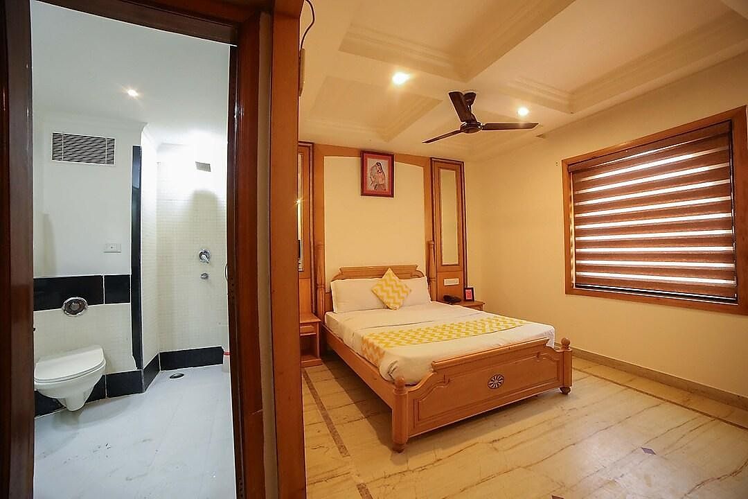 Hotel Maru Casa Deluxe Room 6