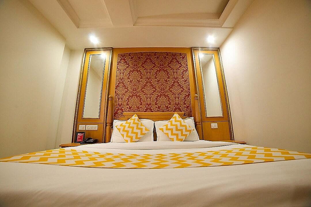Hotel Maru Casa Deluxe Room 7
