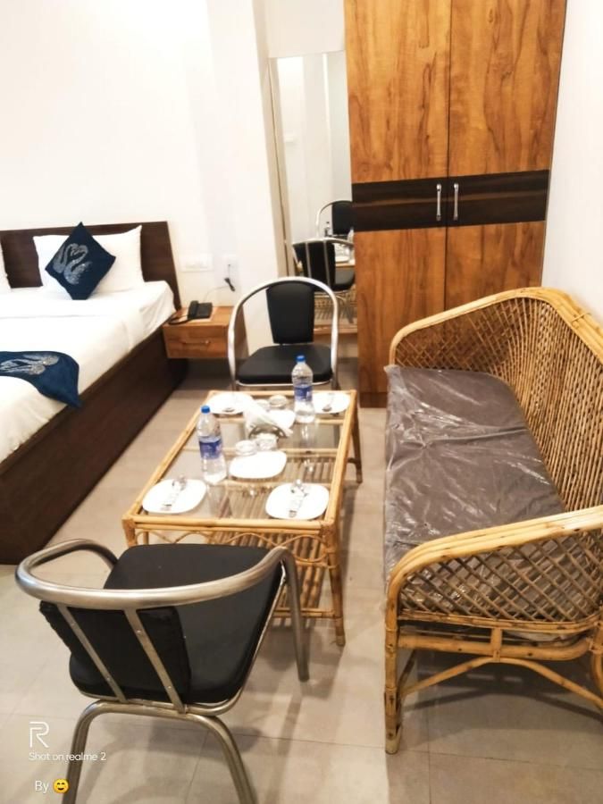 Deluxe Single Room