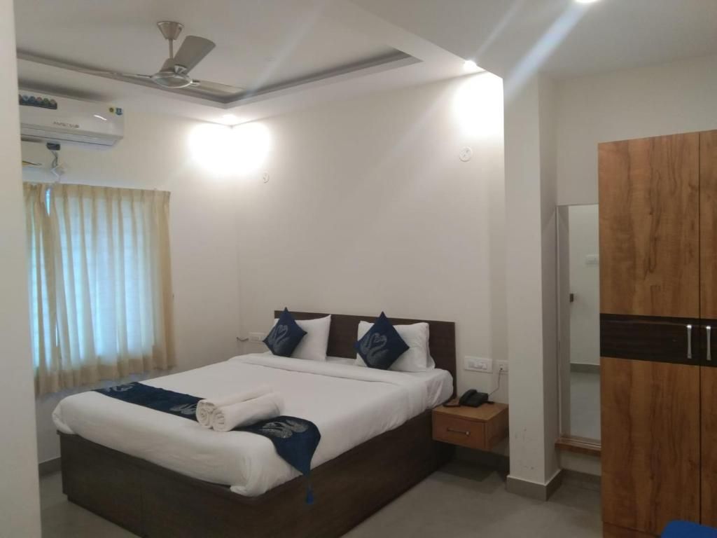 undefined AMULYA FINE DINE RESIDENCY 10