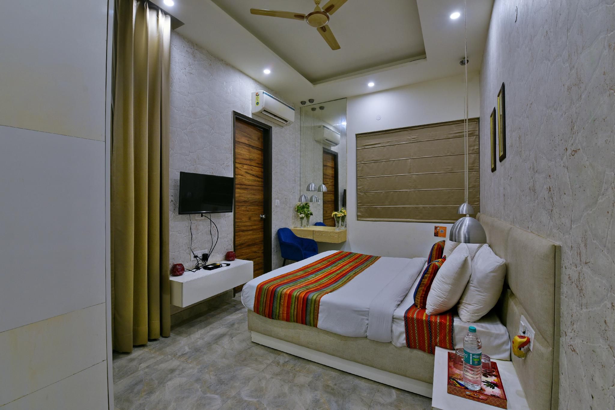 undefined Hotel Fortune Inn- Noida Sector 19 6