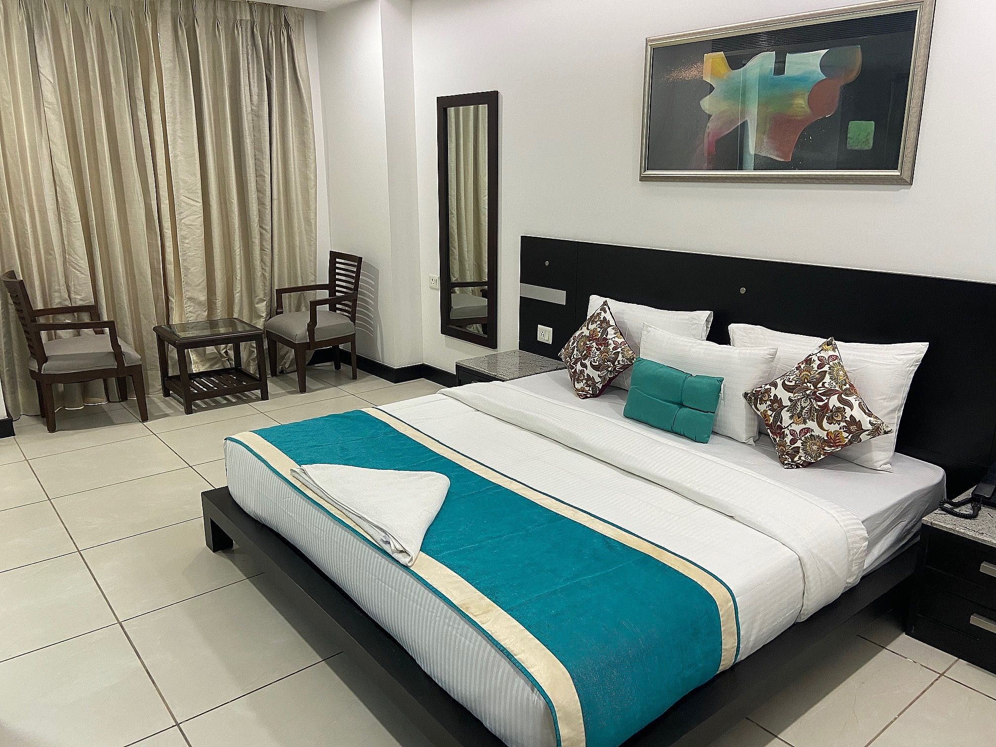 Corporate Stays- Suncity Deluxe Room 3