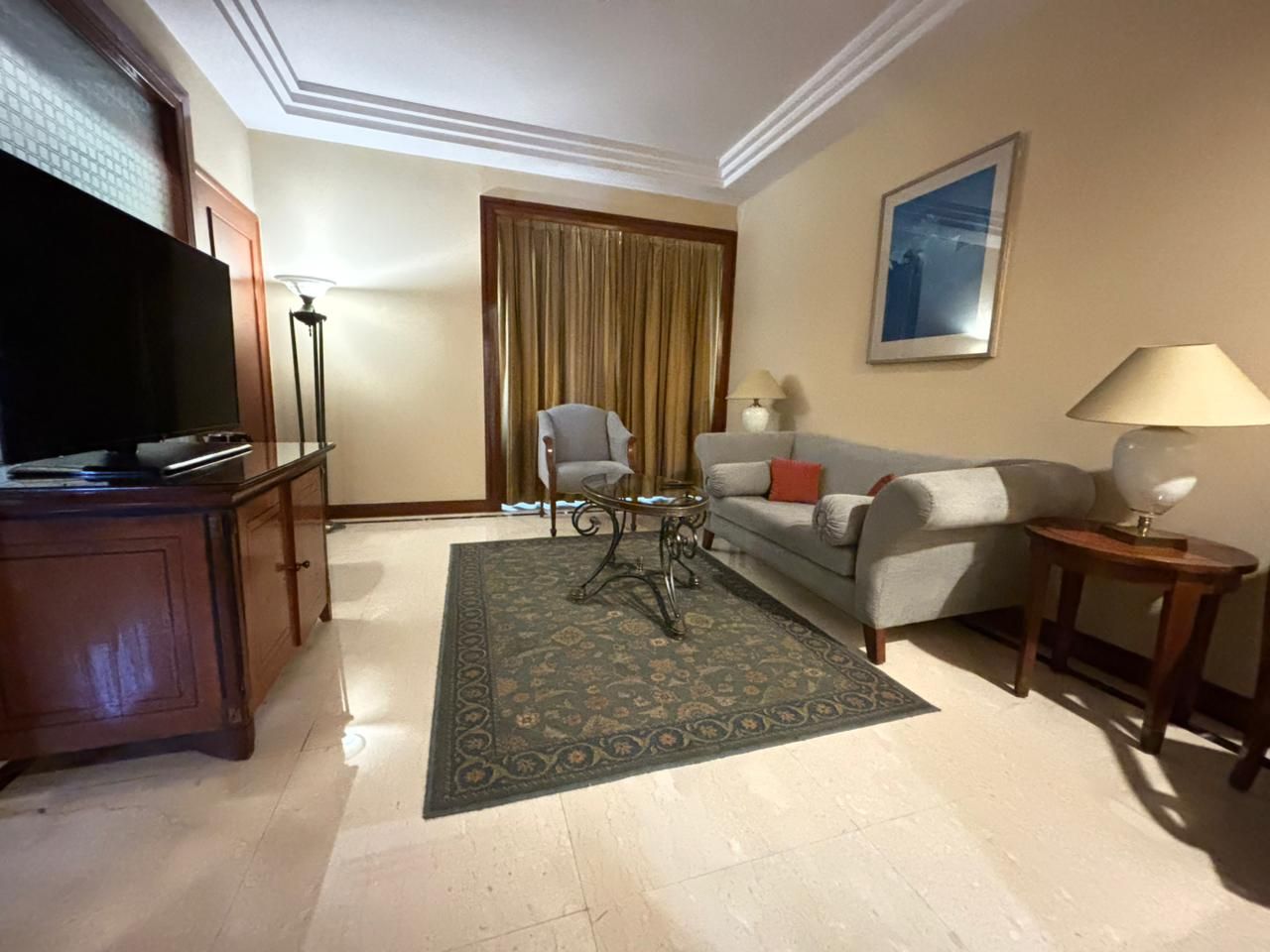 The Hans New Delhi Executive Room 25