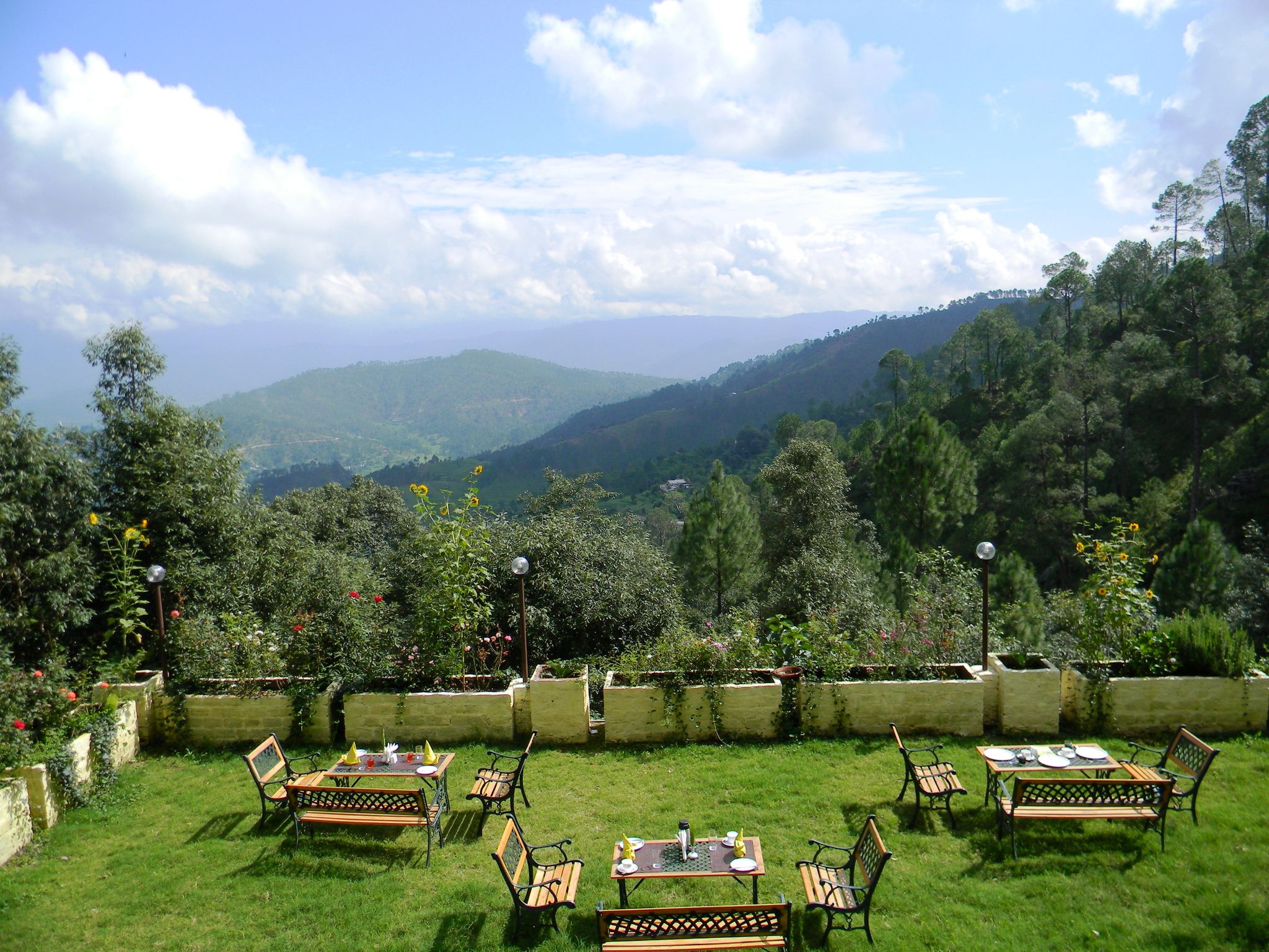 Pratiksha Himalayan Retreat(A Unit of Stay Inn Hospitality)