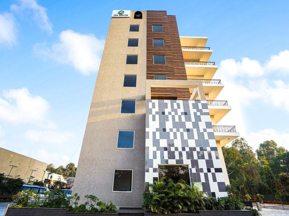 undefined The Zenith - A Boutique Hotel By Hot Millions