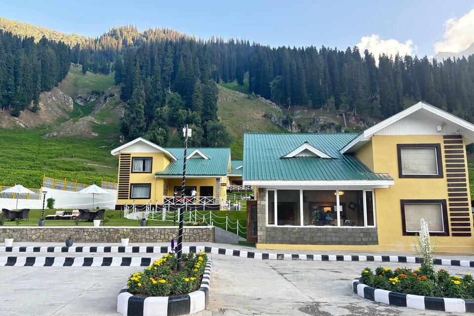 Arco Hotel and Resort , Sonmarg