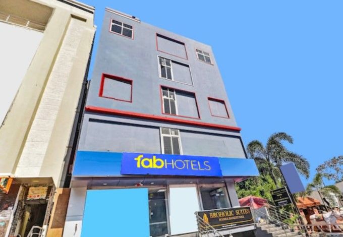 FabHotel Broholic Suites