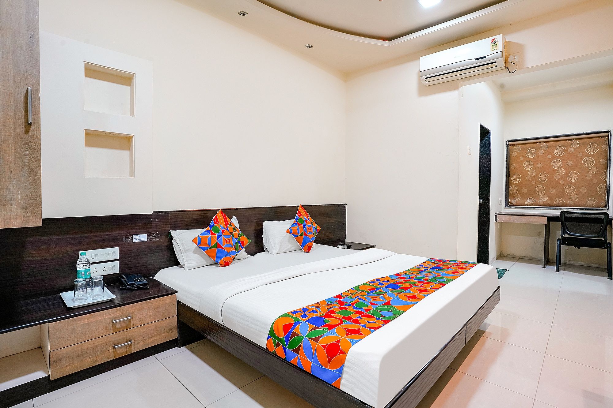 undefined FabHotel Regent Inn 6
