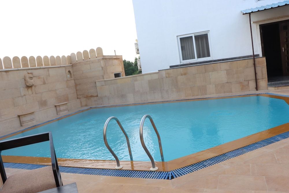 Hotel Marwar Palace