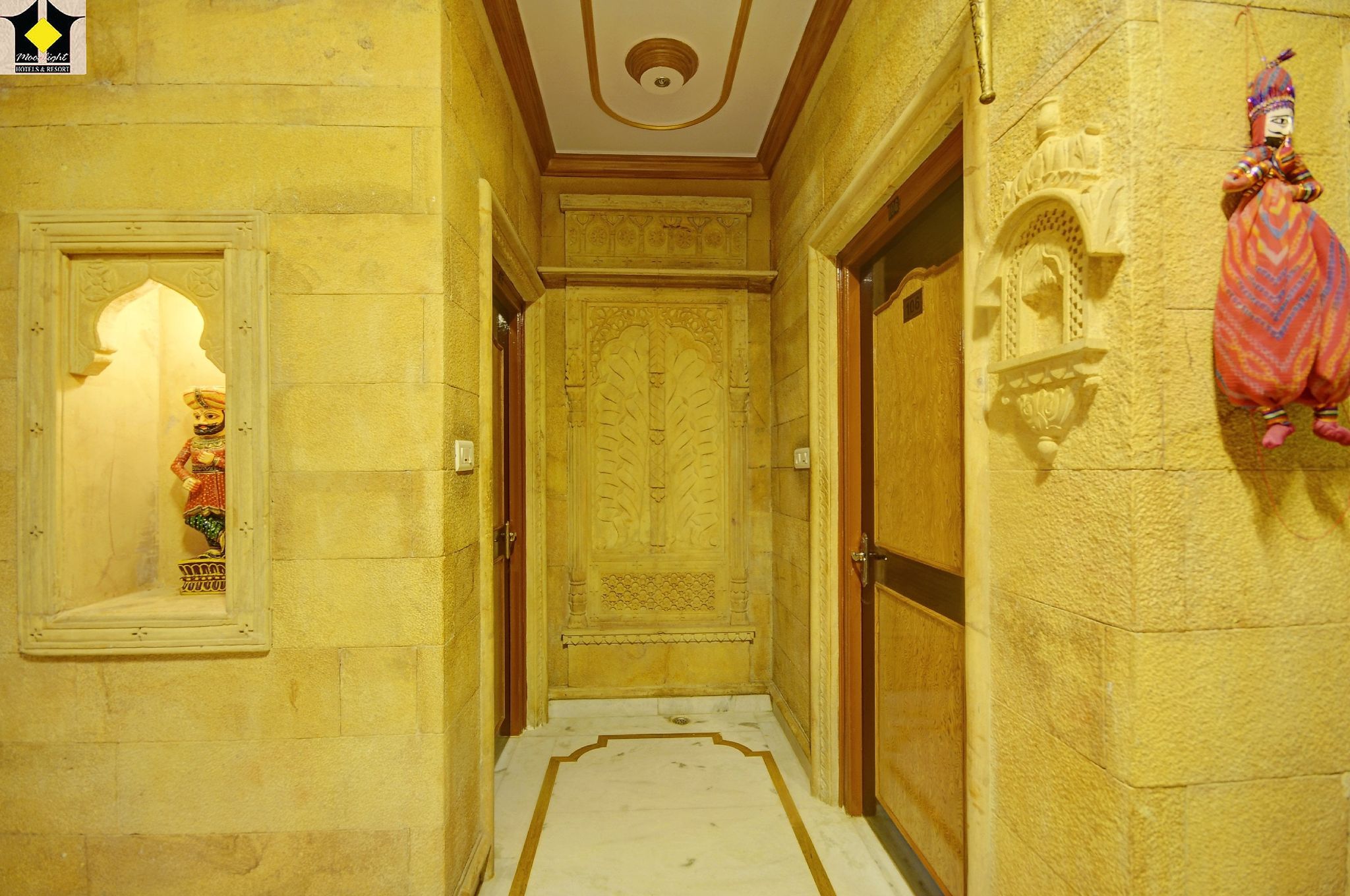 undefined Hotel Moonlight 4