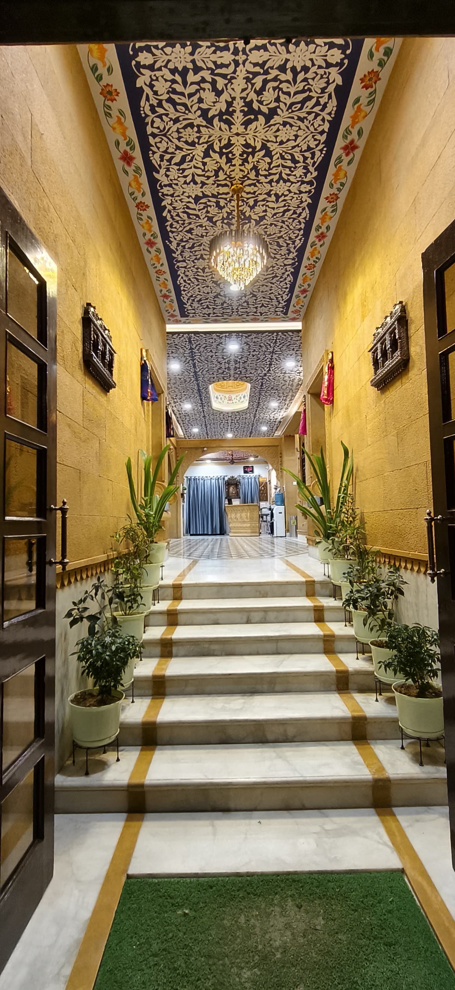 undefined Hotel Moonlight (Pure Vegetarian) 7