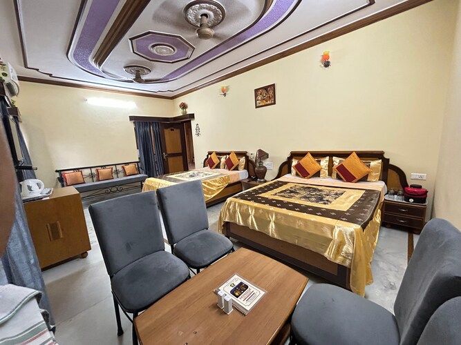 Family Room (4 Bed) Twin AC